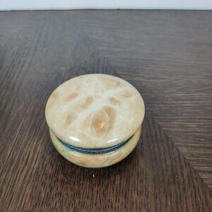 Alabaster Trinket holder handcarved Italy. Light Amber with Red and Green veins